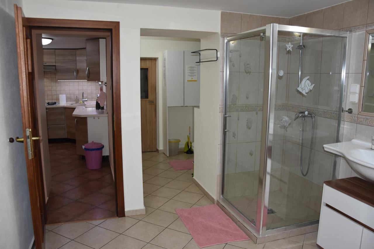 Dafinka Apartment Банска бистрица Екстериор снимка