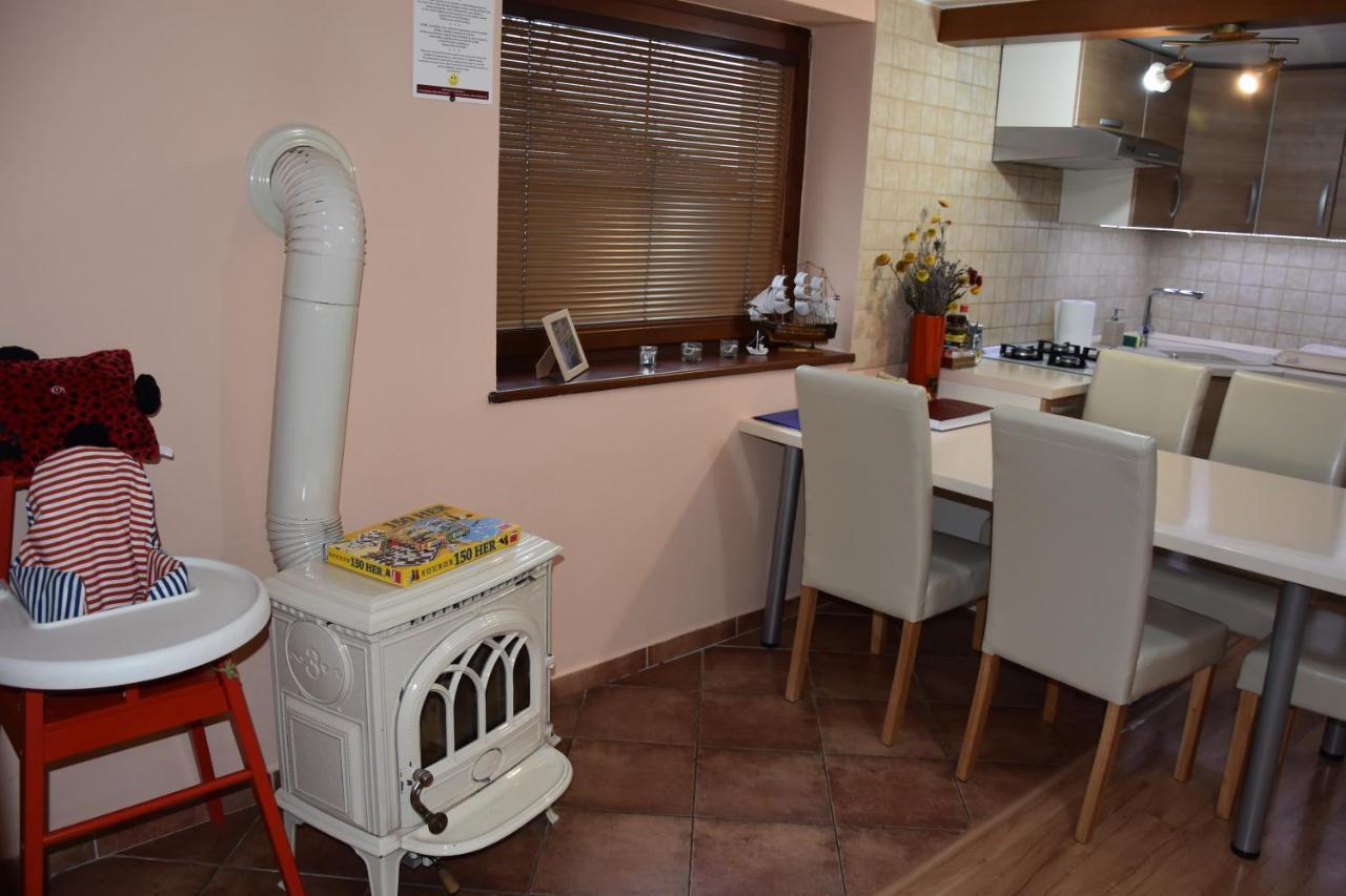 Dafinka Apartment Банска бистрица Екстериор снимка